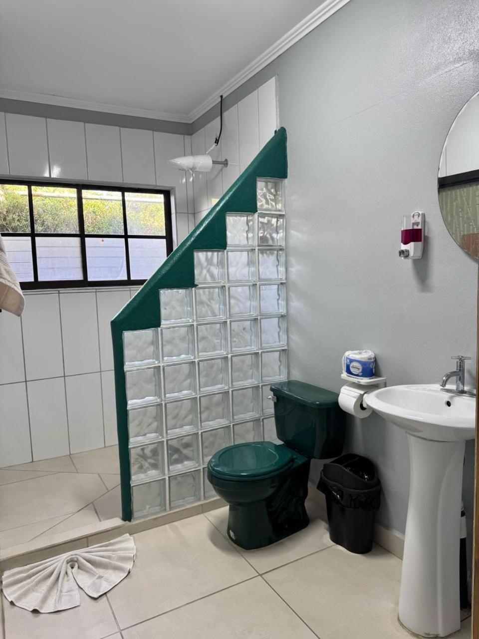 Hotel La Fiore De Bahia Uvita Bagian luar foto
