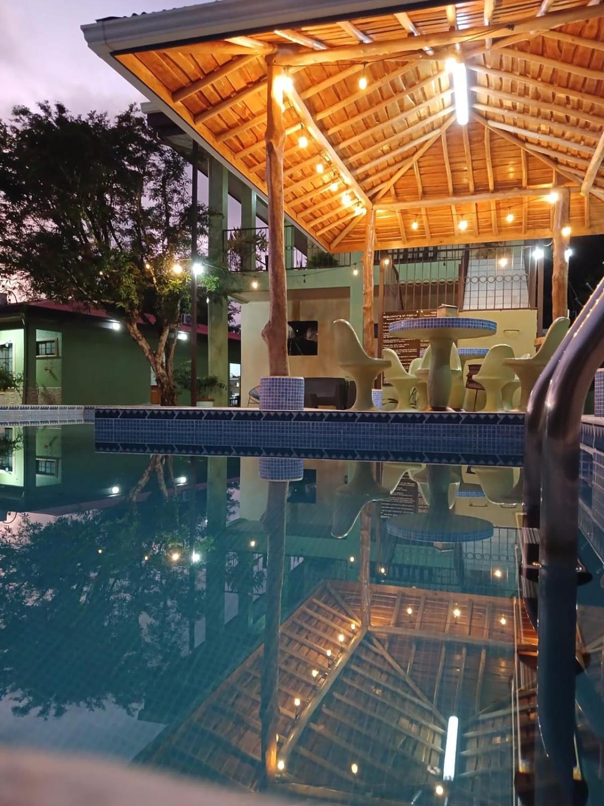 Hotel La Fiore De Bahia Uvita Bagian luar foto